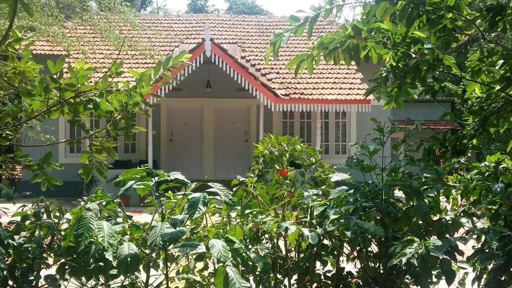 Leisure Vacations Whispering Woods Hotel Madikeri Luaran gambar